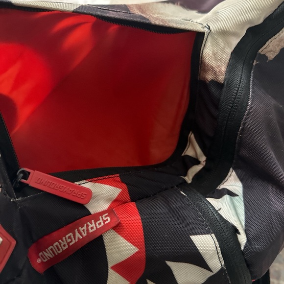 Sprayground Marvel Venom Backpack Black and  Red - Picture 2 of 8